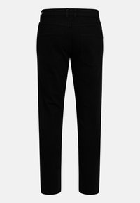 Μαύρο τζιν παντελόνι με ευθύγραμμο σχέδιο ποδιού, που διαθέτει δύο πίσω τσέπες και λεία υφή. Χωρίς ορατά μεταλλικά στοιχεία ή διακοσμήσεις.