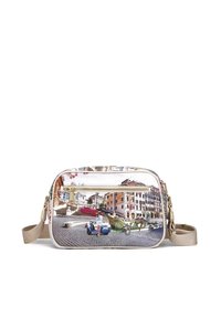 Borsa a tracolla dalla forma rettangolare, con stampa paesaggistica, dettagli beige, tasca con zip e tracolla regolabile.