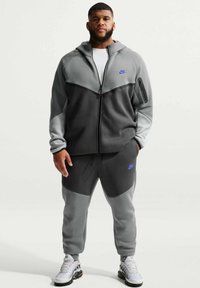 Unausgewählt, pencil point medium ash sapphire