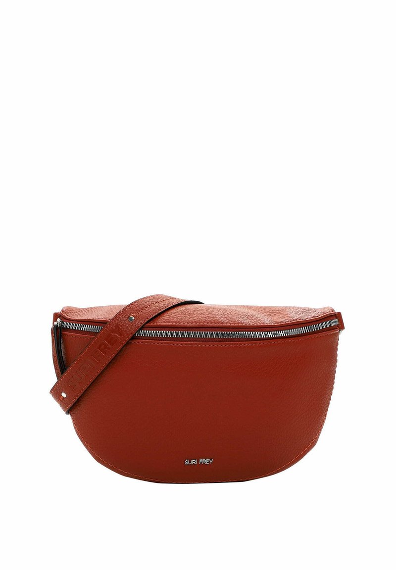 Borsa a tracolla rossa in pelle con forma arrotondata, chiusura con zip e superficie texturizzata. Presenta una tracolla regolabile con marchio.