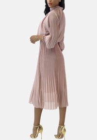 Elara ABAYA - Vestido informal - pink