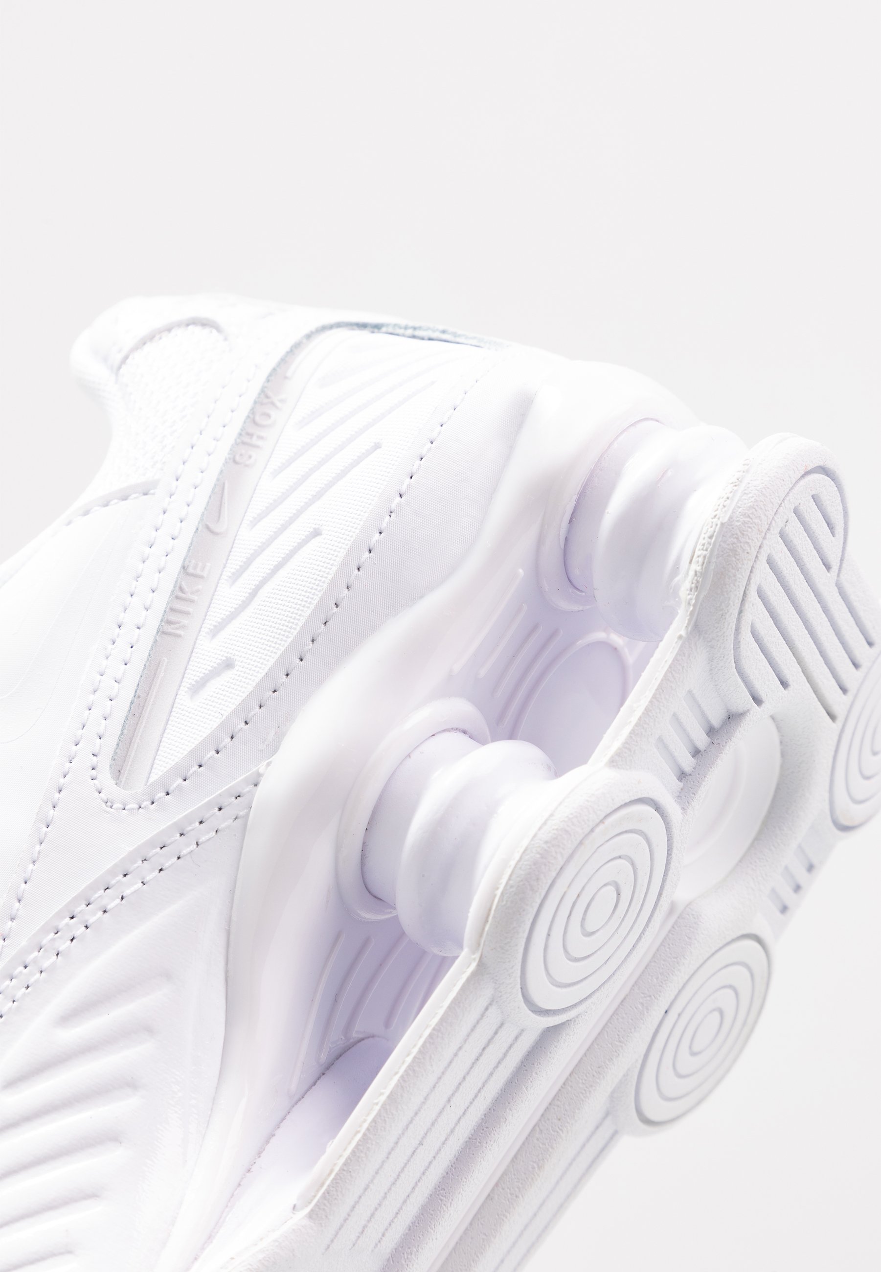 nike shox enigma 9000 zalando