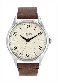 Runde silberne Uhr mit einem cremefarbenen, gesprenkelten Zifferblatt, schwarzen Stundenmarkierungen und einem braunen Lederarmband. Hat ein schlichtes Design und eine Krone.