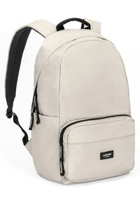 Világosszürke hátizsák sima anyagból, elülső cipzáras zsebbel és fekete díszítéssel. Párnázott vállpántokkal és felső fogantyúval rendelkezik.