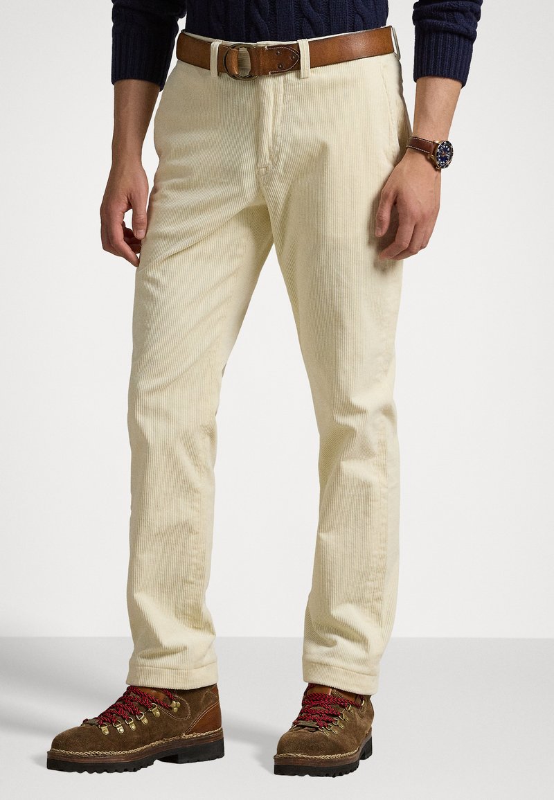 Polo Ralph Lauren STRETCH STRAIGHT FIT CORDUROY TROUSER - Hlače - guide cream