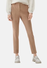 s.Oliver BLACK LABEL Chino - sandstein