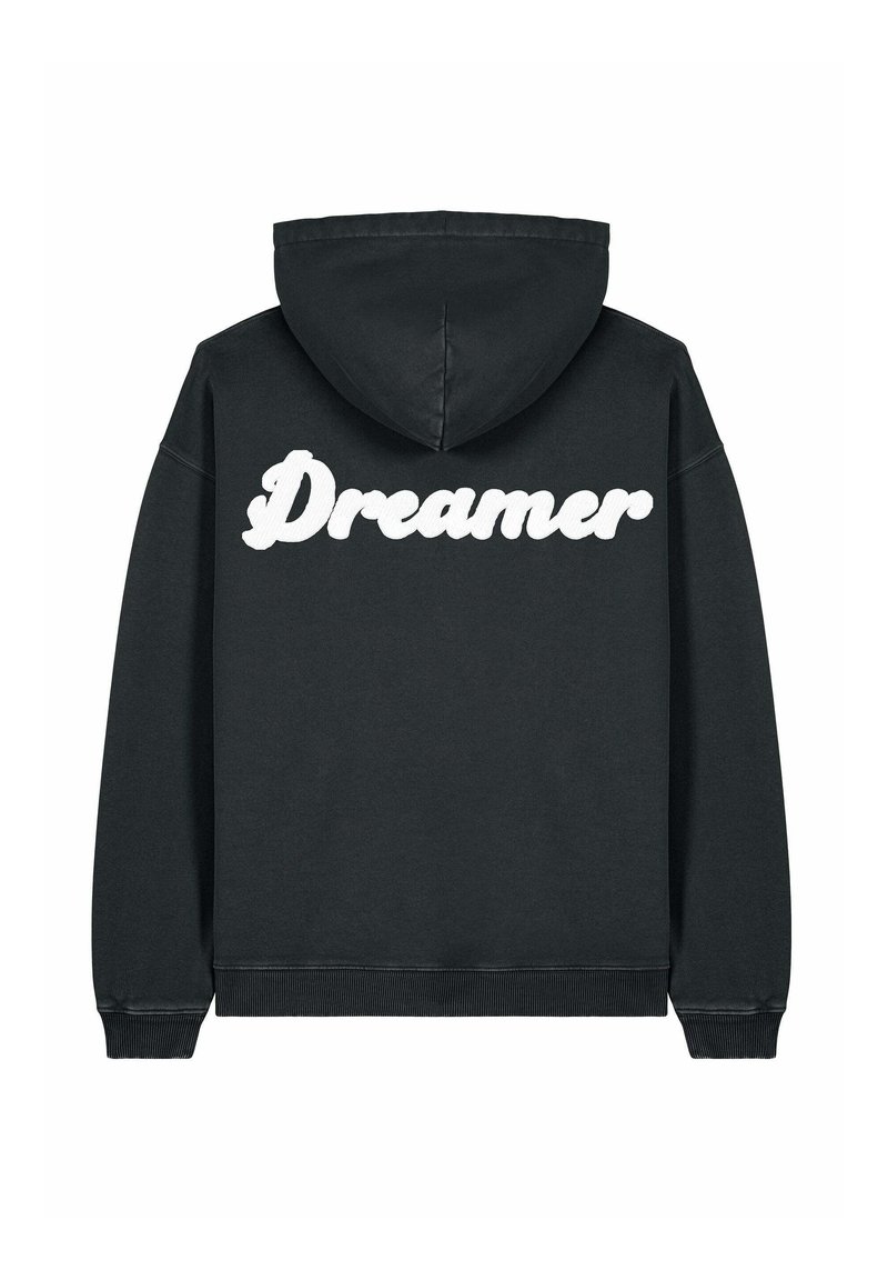 Felpa nera con cappuccio e tasca a marsupio sul fronte, caratterizzata dalla parola "Dreamer" in grande testo bianco a forma di bolla sul retro. Tessuto morbido.
