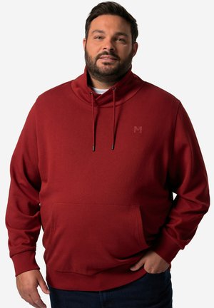Roter Pullover-Hoodie mit hohem Kragen, verstellbaren Kordeln und einer Fronttasche. Hergestellt aus weichem Material; verfügt über ein kleines Logo.