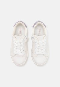 Friboo Sneakers - white