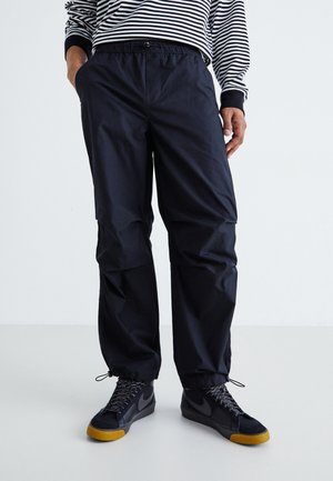 ONSFRED LOOSE PANT - Housut - black