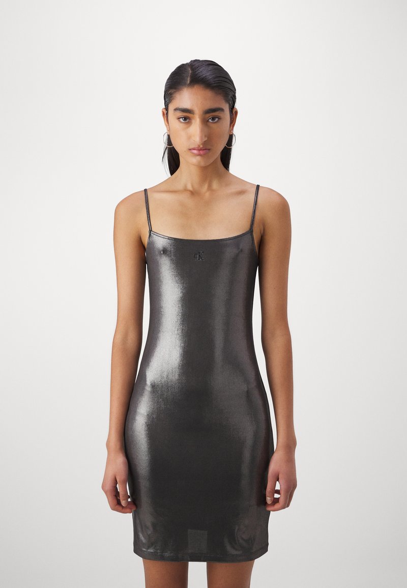 Calvin Klein Jeans - EXCLUSIVE STRAPPY DRESS - Vestito di maglina - black, Ingrandire