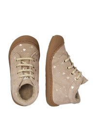 Scarpe in suede color marrone chiaro con piccoli motivi a cuore, lacci beige e suola in gomma texturizzata, con un caldo rivestimento interno.