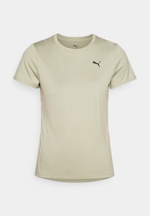 Lühikeste varrukatega t-särk helesinises oliivrohelises värvitoonis, valmistatud siledast kangast. Vasakul rinnal on must Puma logo. Ringne kaelus.