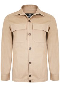 Beige knapjakke med to brystlommer, fuldlængde ærmer og kontrasterende brune knapper. Lavet af glat stof med synlige sømme.