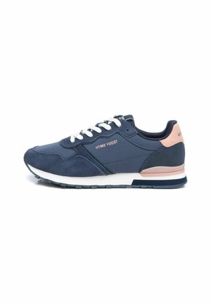 Sneakers laag - jeans