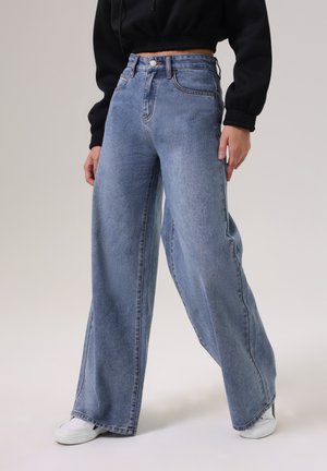 Wide Leg - blue wash