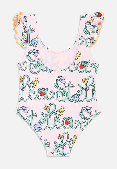 Rosa Einteiler-Badeanzug mit gerafften Schulterträgern. Bedruckt mit grünen Buchstaben, Erdbeeren und verschiedenen Blumenmustern.
