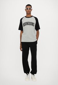 Noon Goons GAMETIME UNISEX - T-shirts print - grey/black