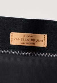 Vanessa Bruno CABAS - Shopping bags - noir/glacial