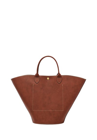 Braune, strukturierte Leder-Tote mit einer dreieckigen Form, zwei Griffen, einer Oberstoffnaht und einem vorderen Taschenbereich ohne Verschluss.