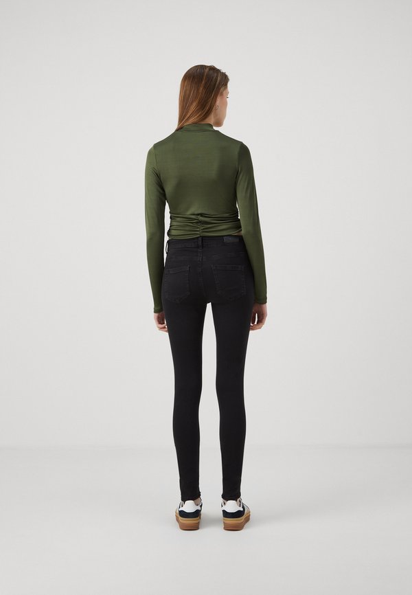 ONLBLUSH MID - Jeans Skinny Fit4