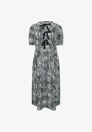 Lungo abito in stampa pitone nelle tonalità di grigio e nero, con maniche corte, scollatura rotonda e tre fiocchi neri decorativi sul davanti.