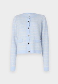 Cardigan en tricot bleu clair avec un motif à carreaux, col et ourlet côtelés. Dispose d'une rangée de six boutons noirs et de deux poches avant.