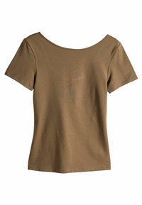 Kurze Ärmel, braunes Baumwoll-T-Shirt mit weitem Ausschnitt und weicher Textur. Hat eine figurbetonte Form und einen sauberen Saum.