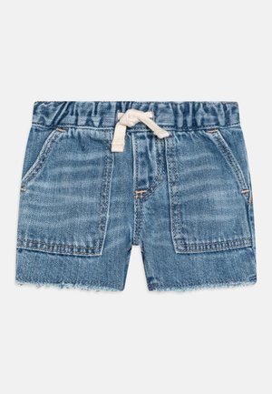 Shorts pour tout-petit en denim bleu avec taille élastique, cordon de serrage blanc, poches avant et ourlet effiloché.