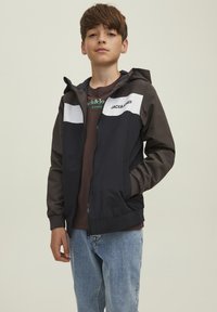 Jack & Jones Junior - JJERUSH BLOCKING HOOD - Jachetă subțire - mulch Imagine miniatură 1