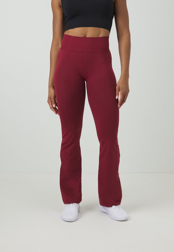 DEFINE SEAMLESS FLARED - Leggings - burgundy4