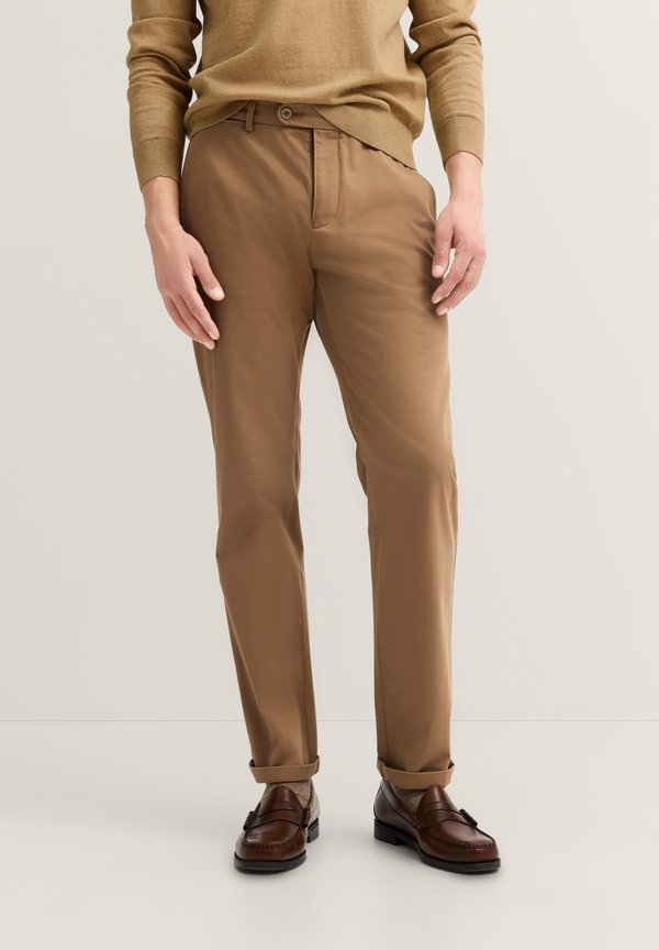 MIT LUXURY POWER STRETCH - Chino - hellbraun