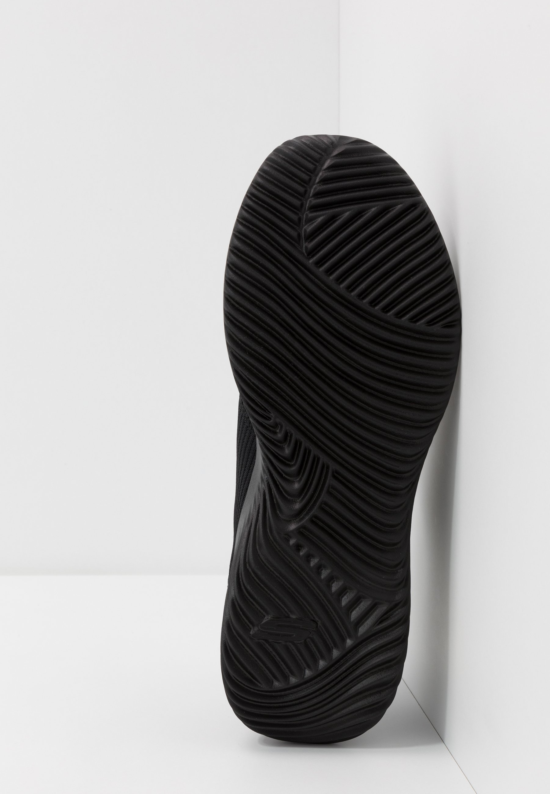 Skechers Sport BOUNDER Joggesko blacksvart Zalando.no Skechers Sport BOUNDER Joggesko blacksvart Zalando.no