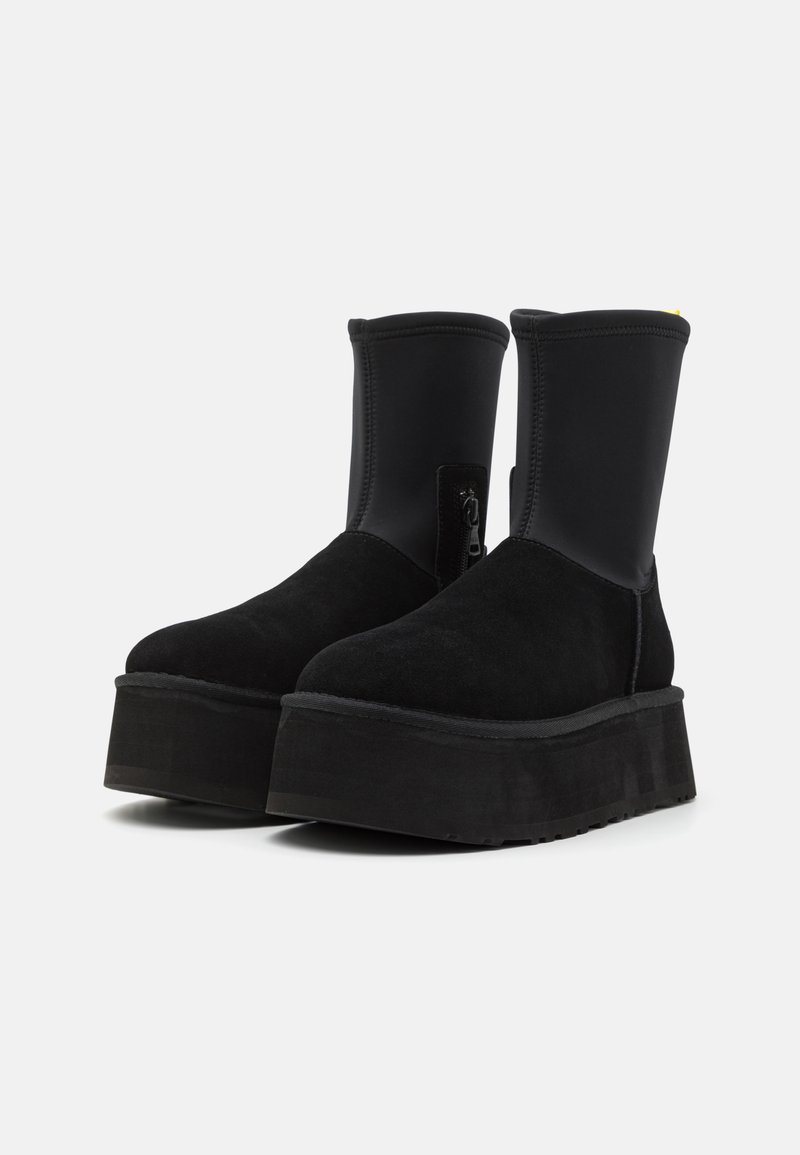 UGG CLASSIC DIPPER - Platform ankle boots - black - Zalando 