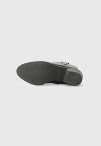 Marco Tozzi Botines camperos - black
