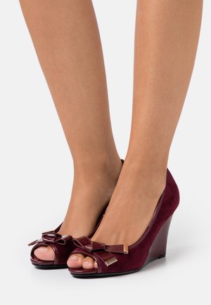 CASSIDY - Peeptoe heels - berry