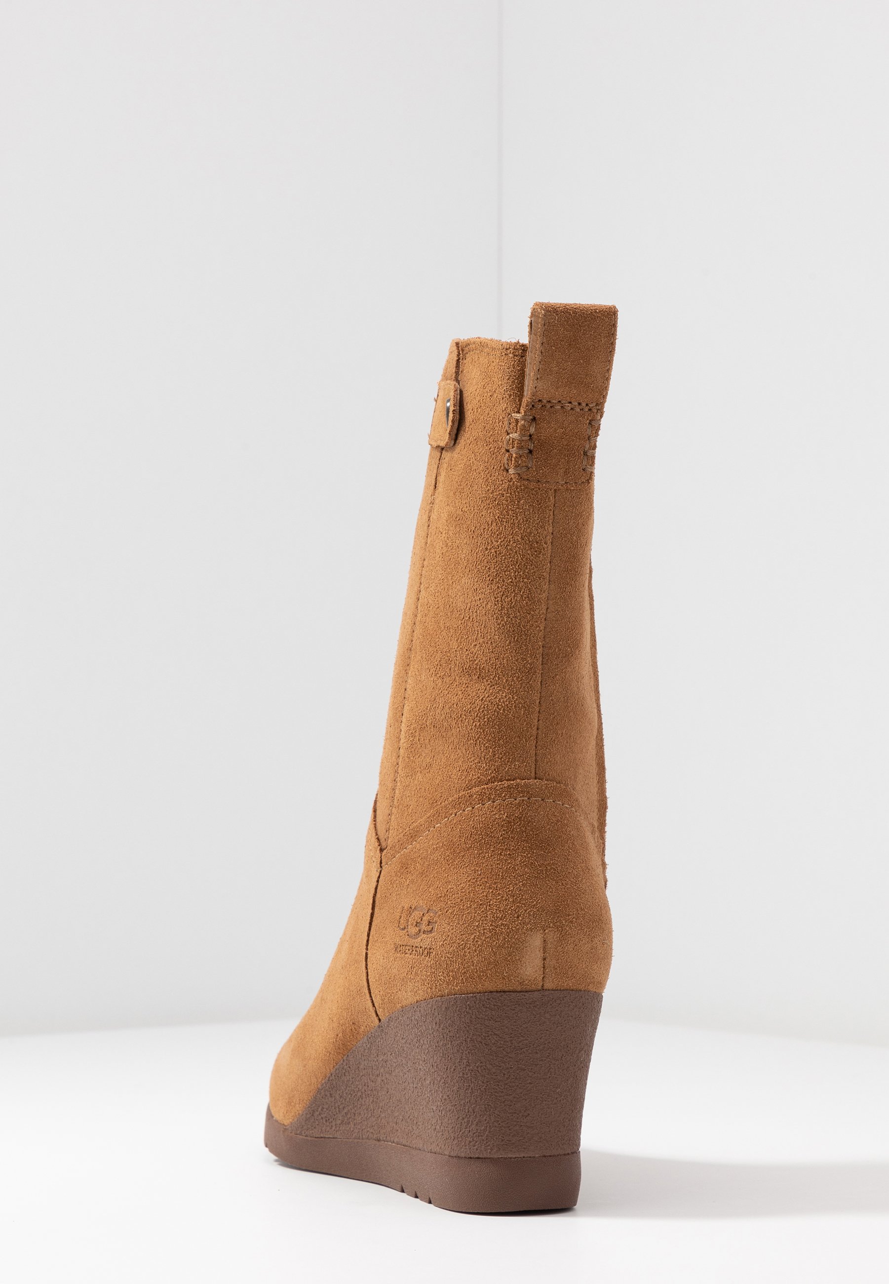 UGG POTRERO Stövletter med kilklack chestnut Zalando.se UGG POTRERO Stövletter med kilklack chestnut Zalando.se