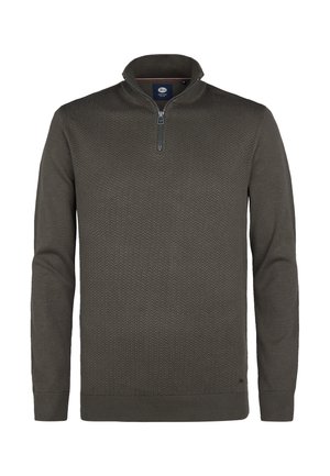 Pullover de color verde oscuro con cremallera de cuarto, hecho de tela de punto texturizada, con un cuello alto y puños y dobladillo acanalados. Detalle sutil de patrón en zigzag.
