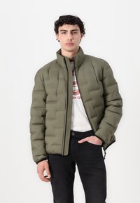 TOM TAILOR DENIM LIGHT PUFFER - Light jacket - jungle soil green