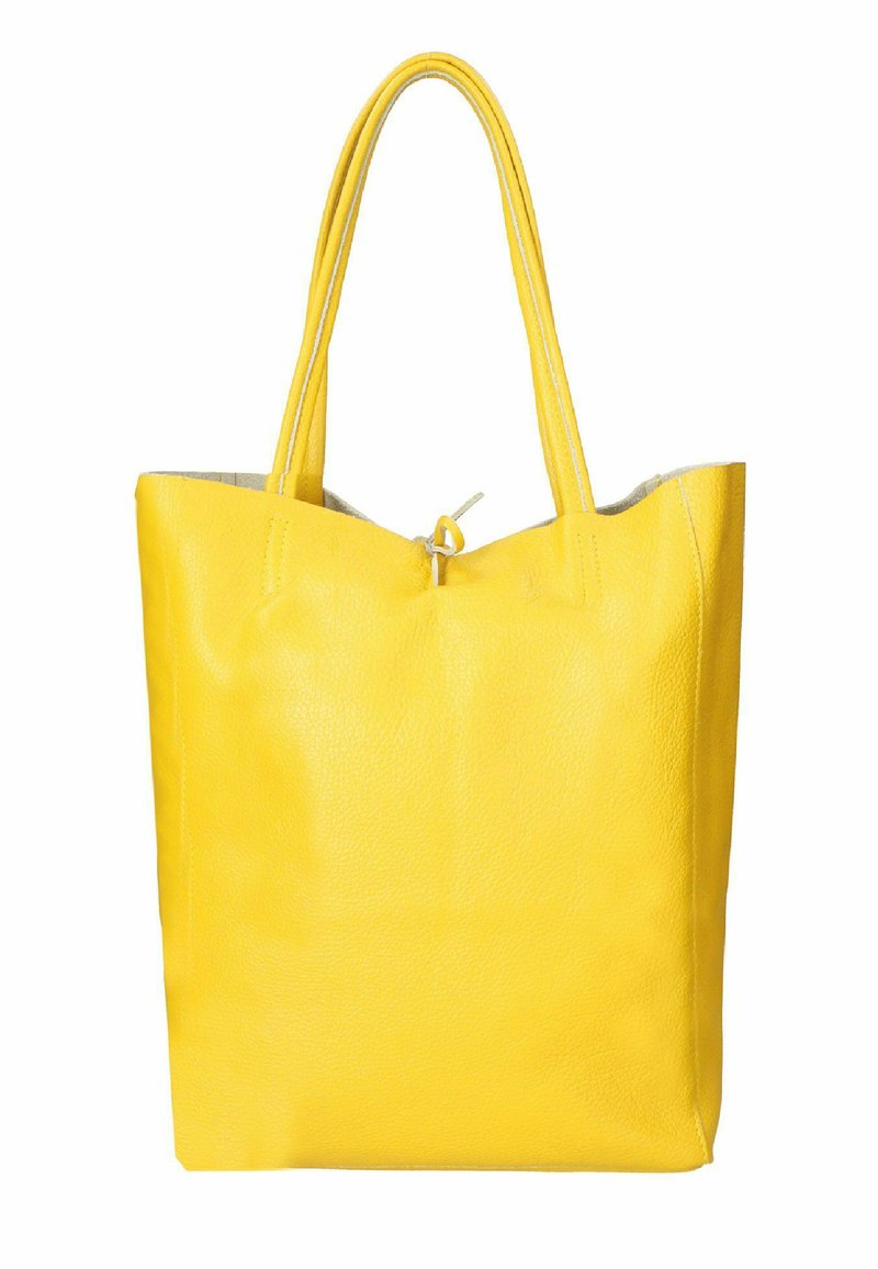 Borsa tote gialla in pelle con superficie liscia, due manici allungati e apertura superiore chiusa da un cordoncino. Design minimalista.
