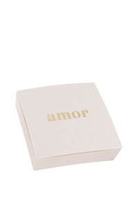 Square, pale pink box with a smooth finish; top features the word "amor" in gold lettering. Simple and elegant design.