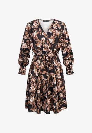 Fekete virágmintás, barna és fehér virágokkal díszített virágmintás ruha. Hosszú, rugalmas ujjaival és övvel ellátott derékkal rendelkezik, amely kiemeli a siluettet.