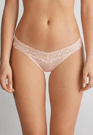 Thong - pink