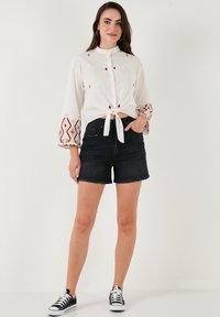 LELA REGULAR FIT - Hemdbluse - ecru copper
