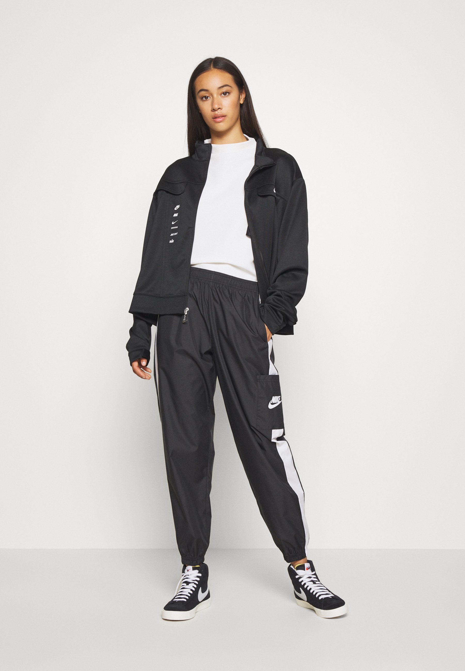 PANT Joggebukse blackwhite PANT Joggebukse blackwhite