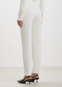 Calliope VITA - Pantaloni - bianco