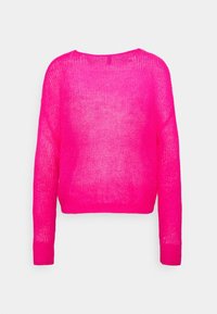 Suéter de punto rosa, diseño corto, mangas largas, textura de tejido abierto, cuello redondo, dobladillo y puños acanalados.