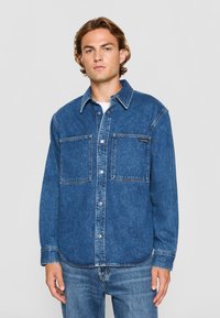 Calvin Klein Jeans REGULAR LINEAR - Srajca - blue denim medium