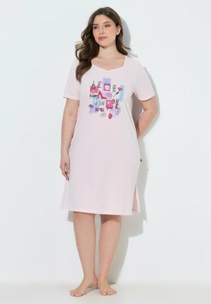 Ulla Popken T-SHIRT DRESS, FASHION PRINT, SWEETHEART NECKLINE, SHORT SLEEVE - Nachthemd - rose