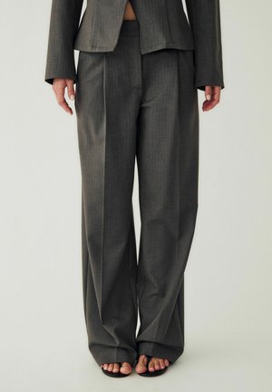 Noella, N-MAHALA MW PANTS - Pantalon classique - brown herringbone